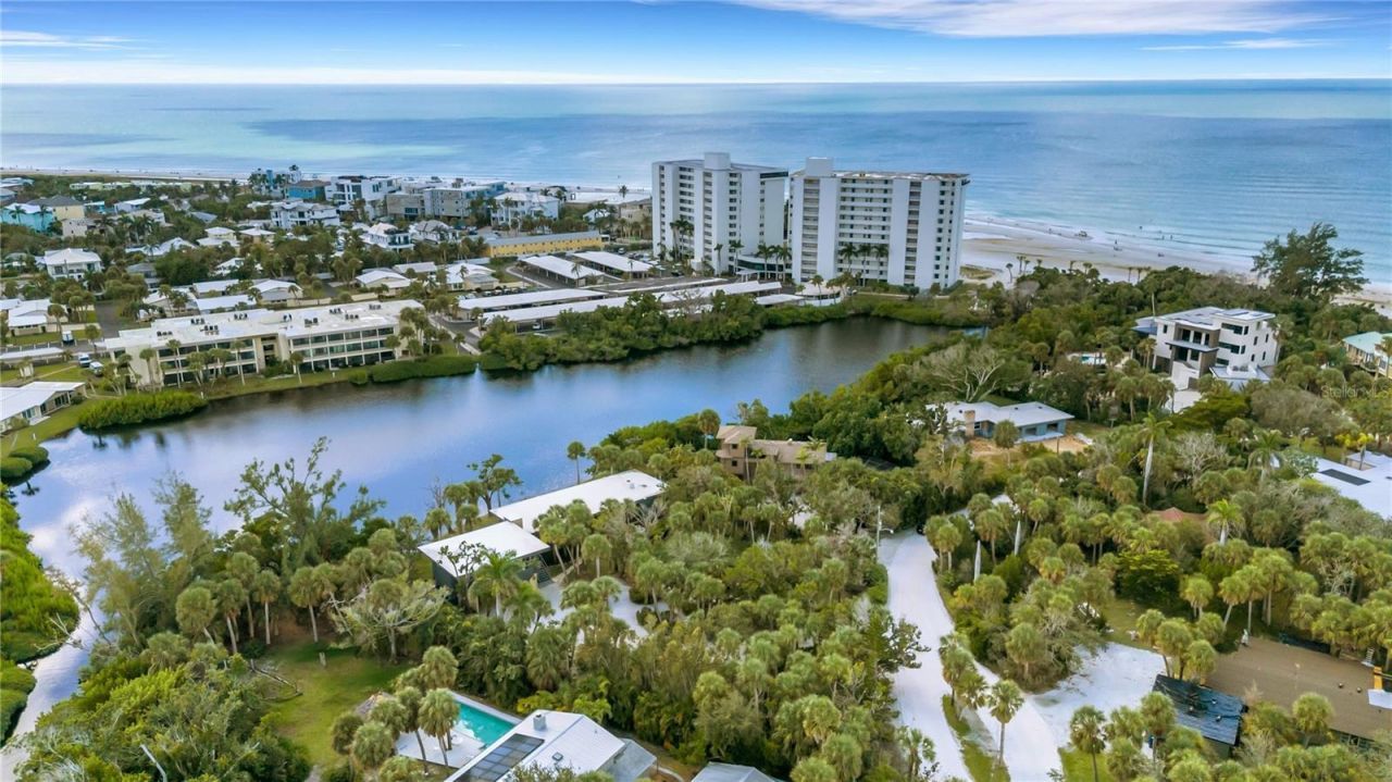 62 Sandy Hook Road S, Sarasota, FL 34242 Photo