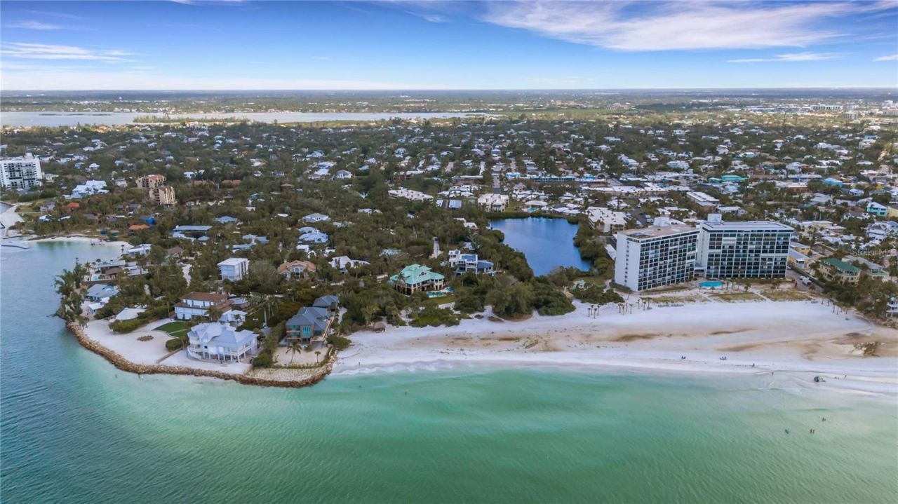 62 Sandy Hook Road S, Sarasota, FL 34242 Photo