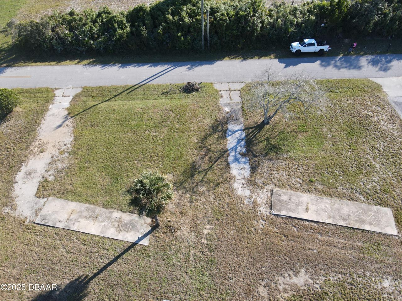 117 Center Street, Oak Hill, FL 32759 Photo