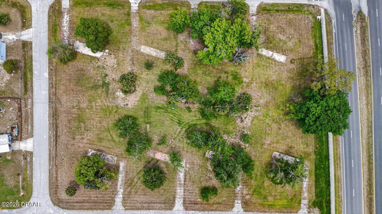 117 Center Street, Oak Hill, FL 32759 Photo