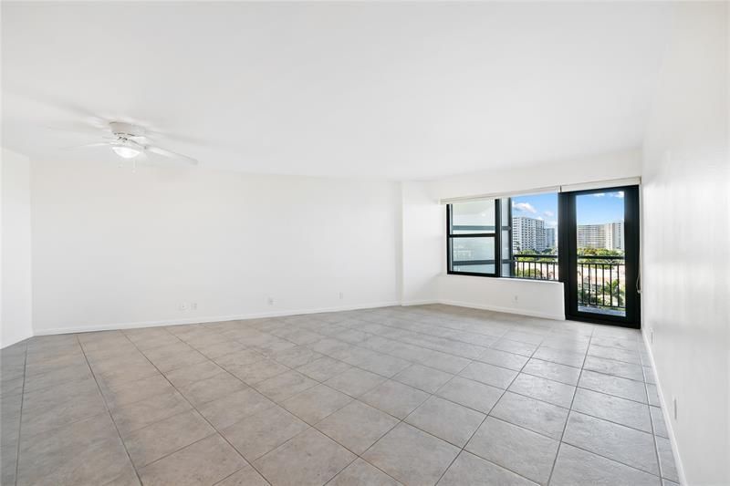 3800 Galt Ocean Drive, Unit 714, Fort Lauderdale, FL 33308 Photo
