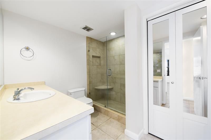 3800 Galt Ocean Drive, Unit 714, Fort Lauderdale, FL 33308 Photo