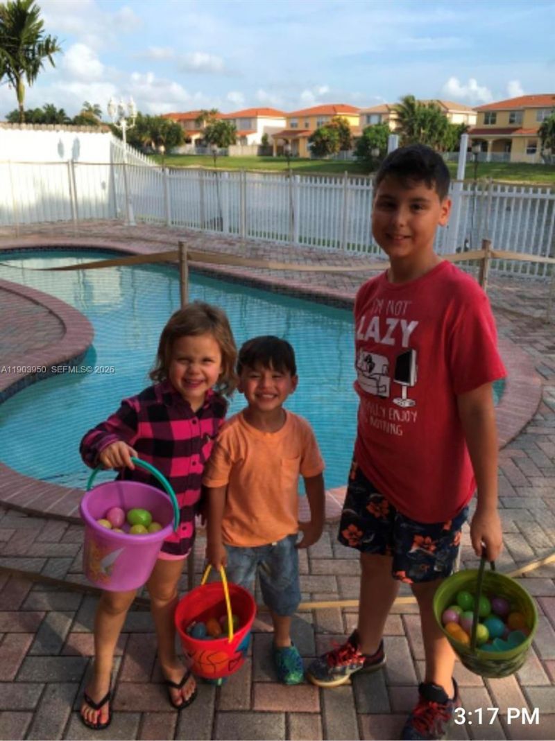 16074 SW 62nd St, Miami, FL 33193 Photo