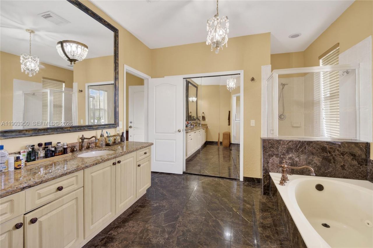 16074 SW 62nd St, Miami, FL 33193 Photo