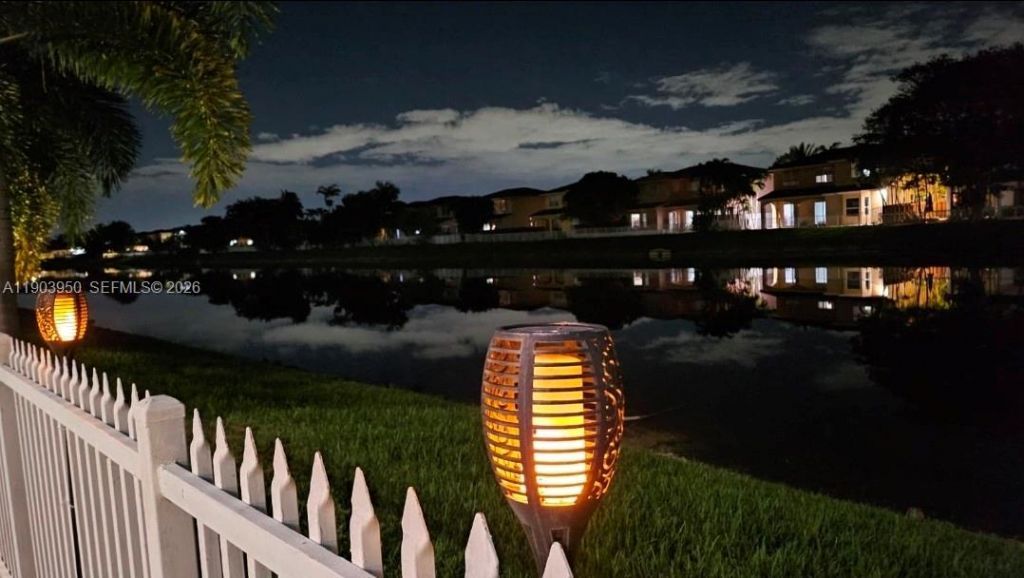 16074 SW 62nd St, Miami, FL 33193 Photo