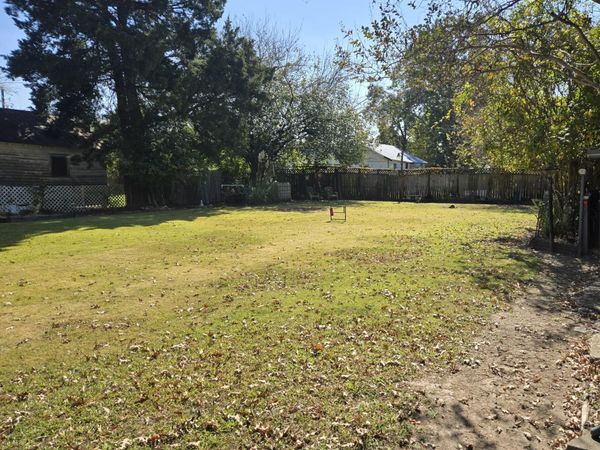 211 Dewey Street , Lafayette, LA 70501
