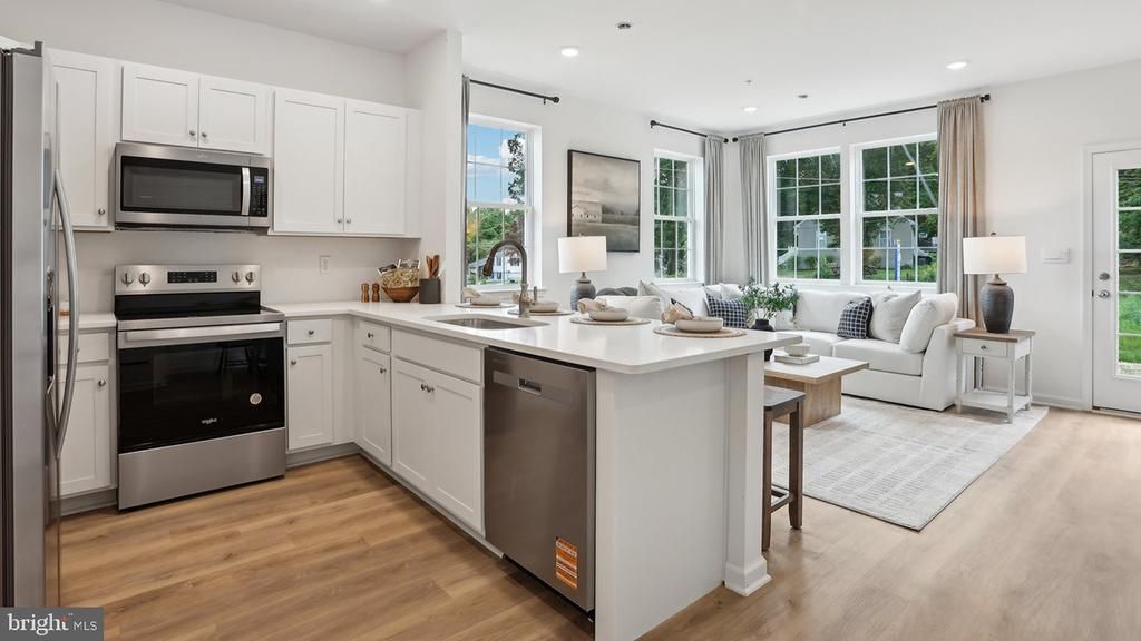 288 Derby Drive, Coatesville, PA 19320 Main Photo