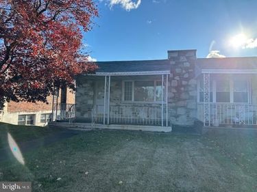 8817 E ROOSEVELT BOULEVARD, PHILADELPHIA, PA 19152