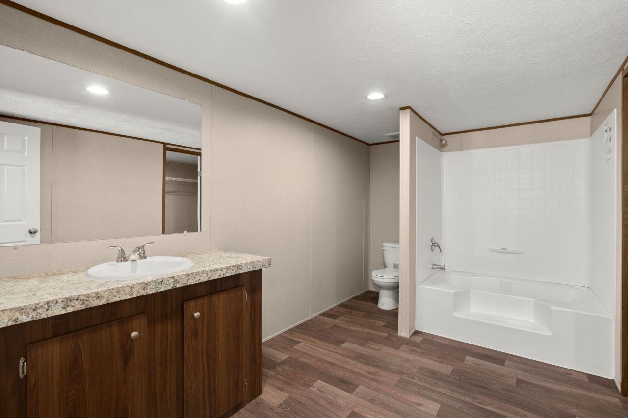 282 Marion Road Photo 14