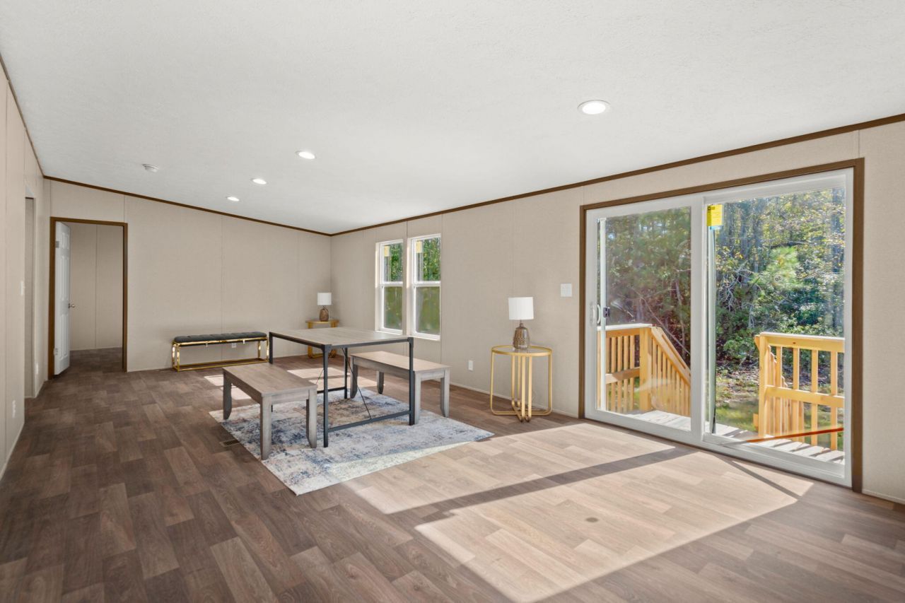 282 Marion Road Photo 15