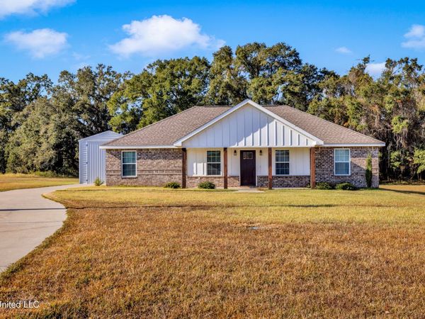 120 Trevor Lane, Lucedale, MS 39452