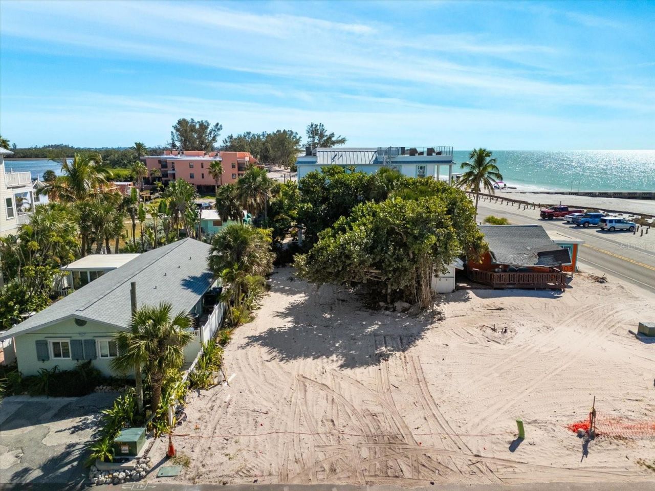 103 12th Street S, Bradenton Beach, FL 34217 Photo