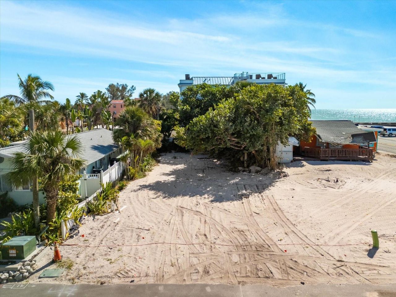 103 12th Street S, Bradenton Beach, FL 34217 Photo