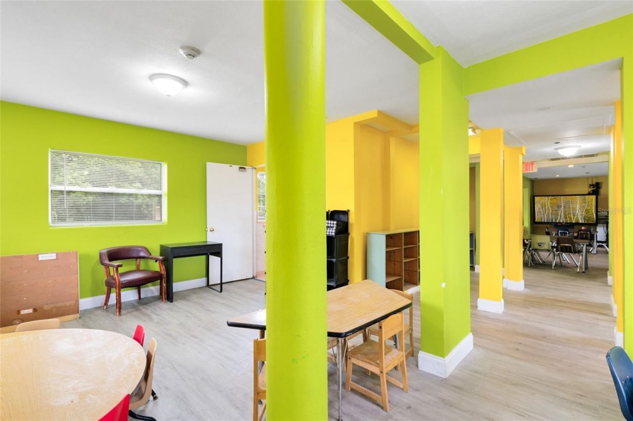 4607 N Pine Hills Road, Orlando, FL 32808 Photo