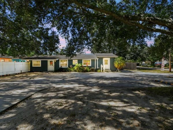 9912 N MYRTLE STREET, TAMPA, FL 33617