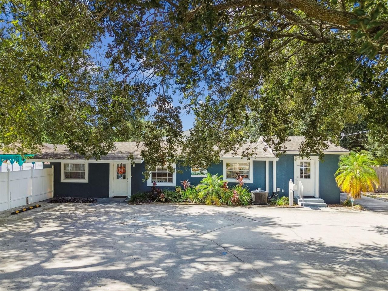 9912 N Myrtle Street, Tampa, FL 33617 Photo