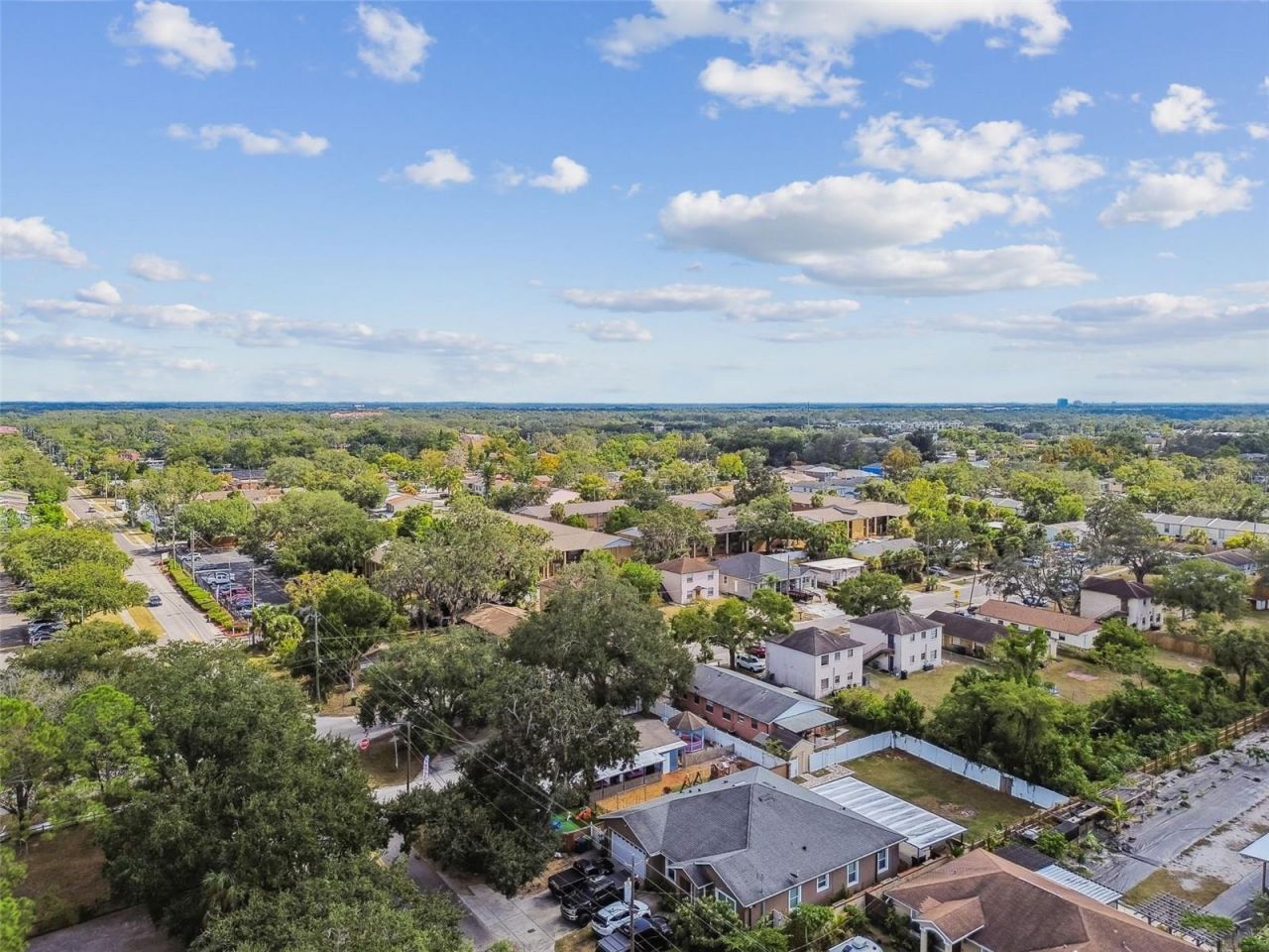 9912 N Myrtle Street, Tampa, FL 33617 Photo