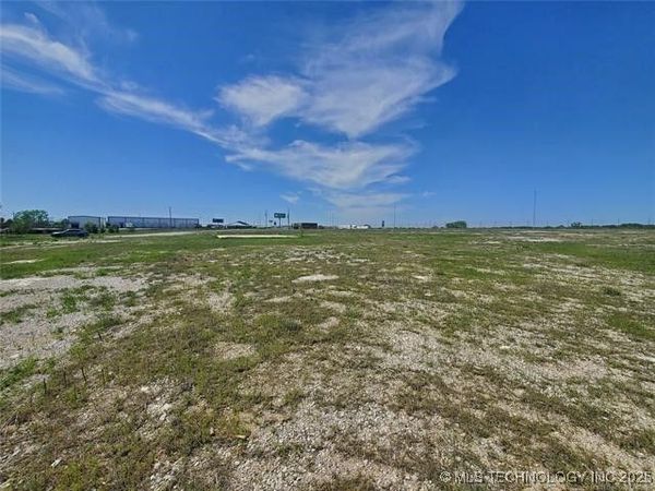 16901 S Admiral Place, Tulsa, OK 74116