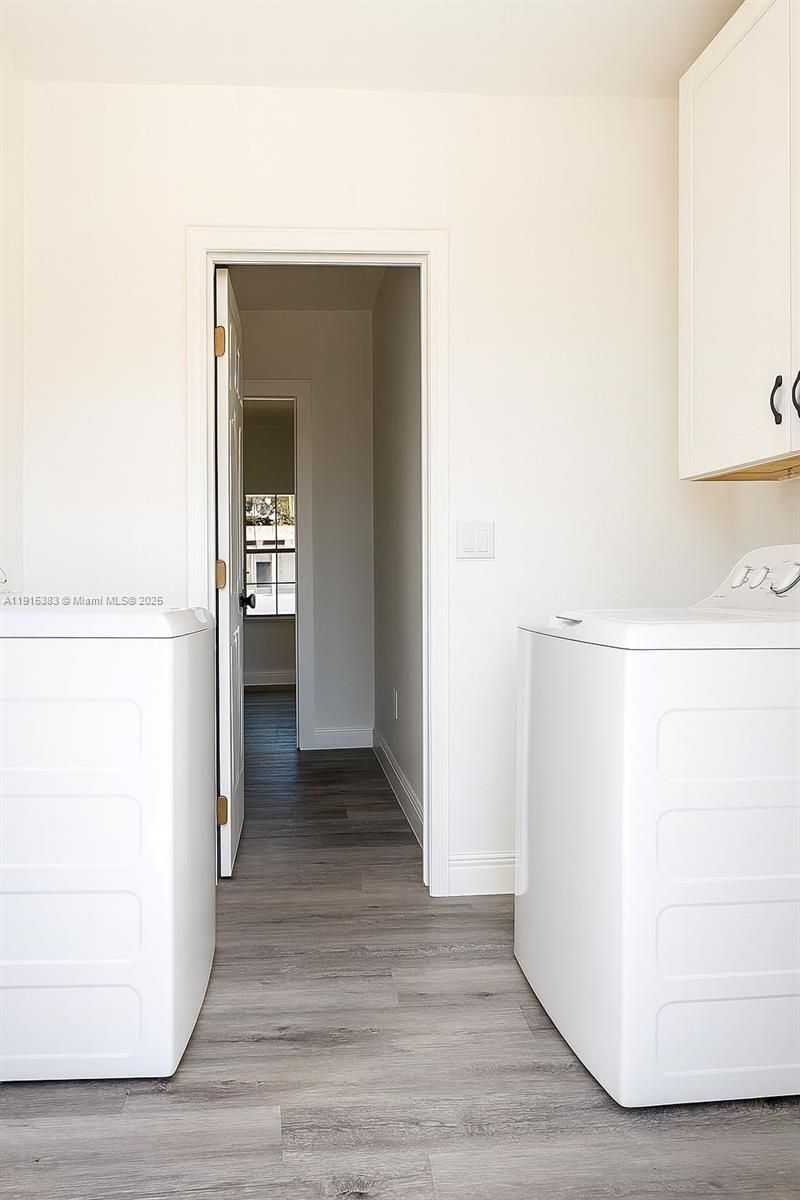 1484 SW 47th Ter, Fort Lauderdale, FL 33317 Photo