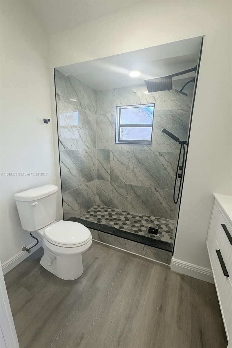 1484 SW 47th Ter, Fort Lauderdale, FL 33317 Photo