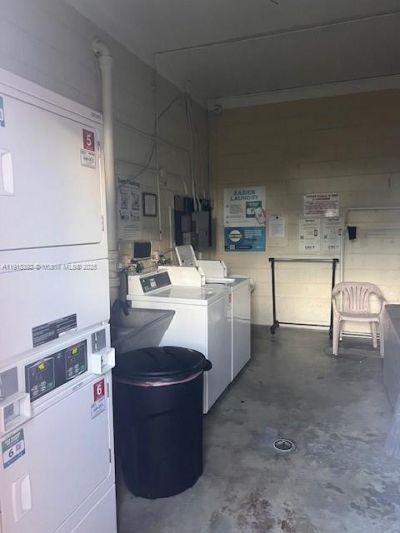 651 SW 11th St, Unit 15W, Miami, FL 33129 Photo