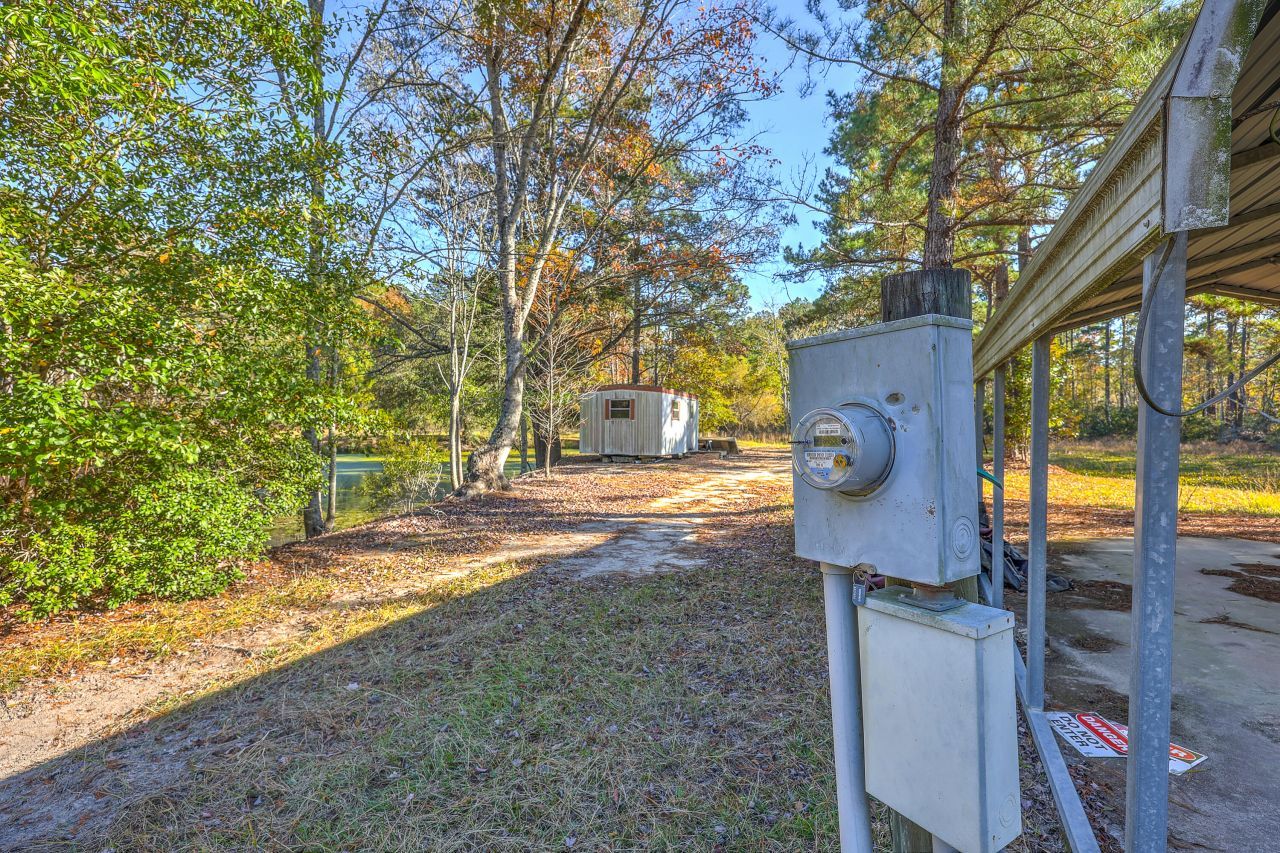 00 S Hwy 17a Photo 5