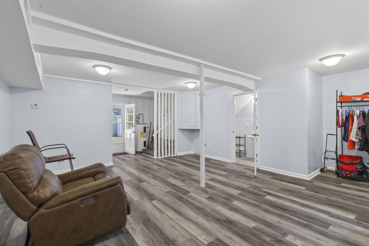 946 Melrose Drive Drive Photo 25