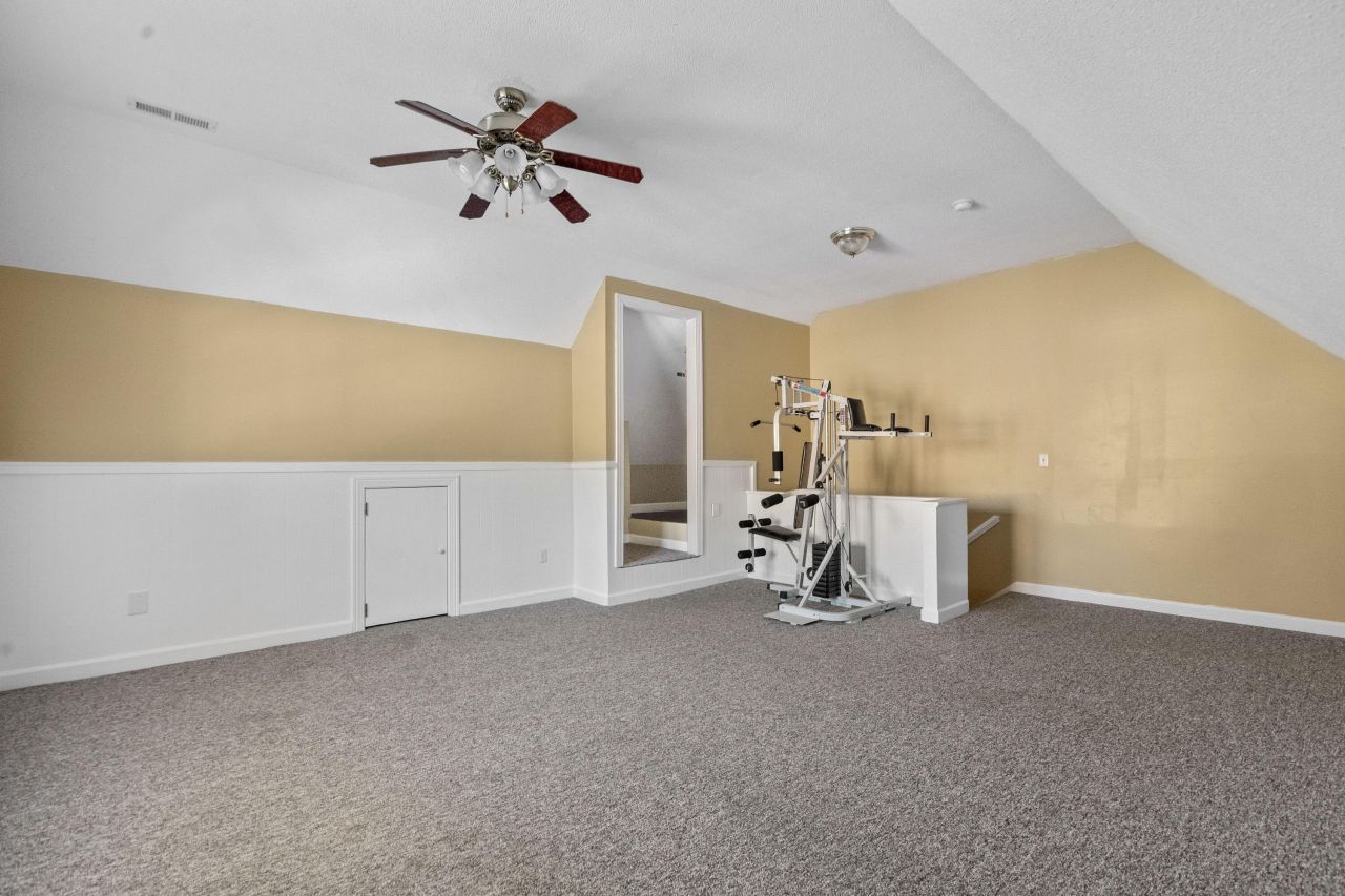 946 Melrose Drive Drive Photo 28