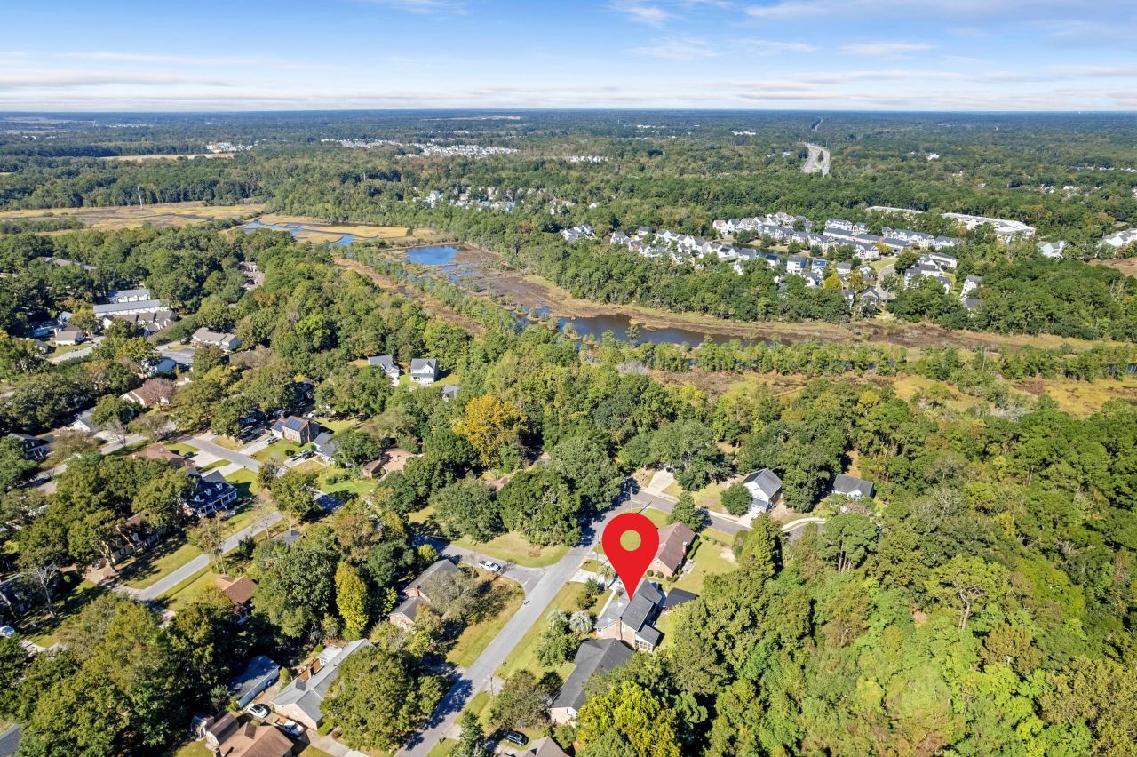 946 Melrose Drive Drive Photo 32