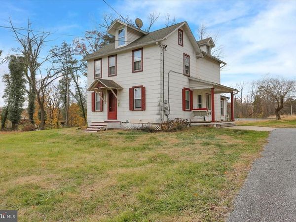 320 S BAUMSTOWN ROAD, BIRDSBORO, PA 19508