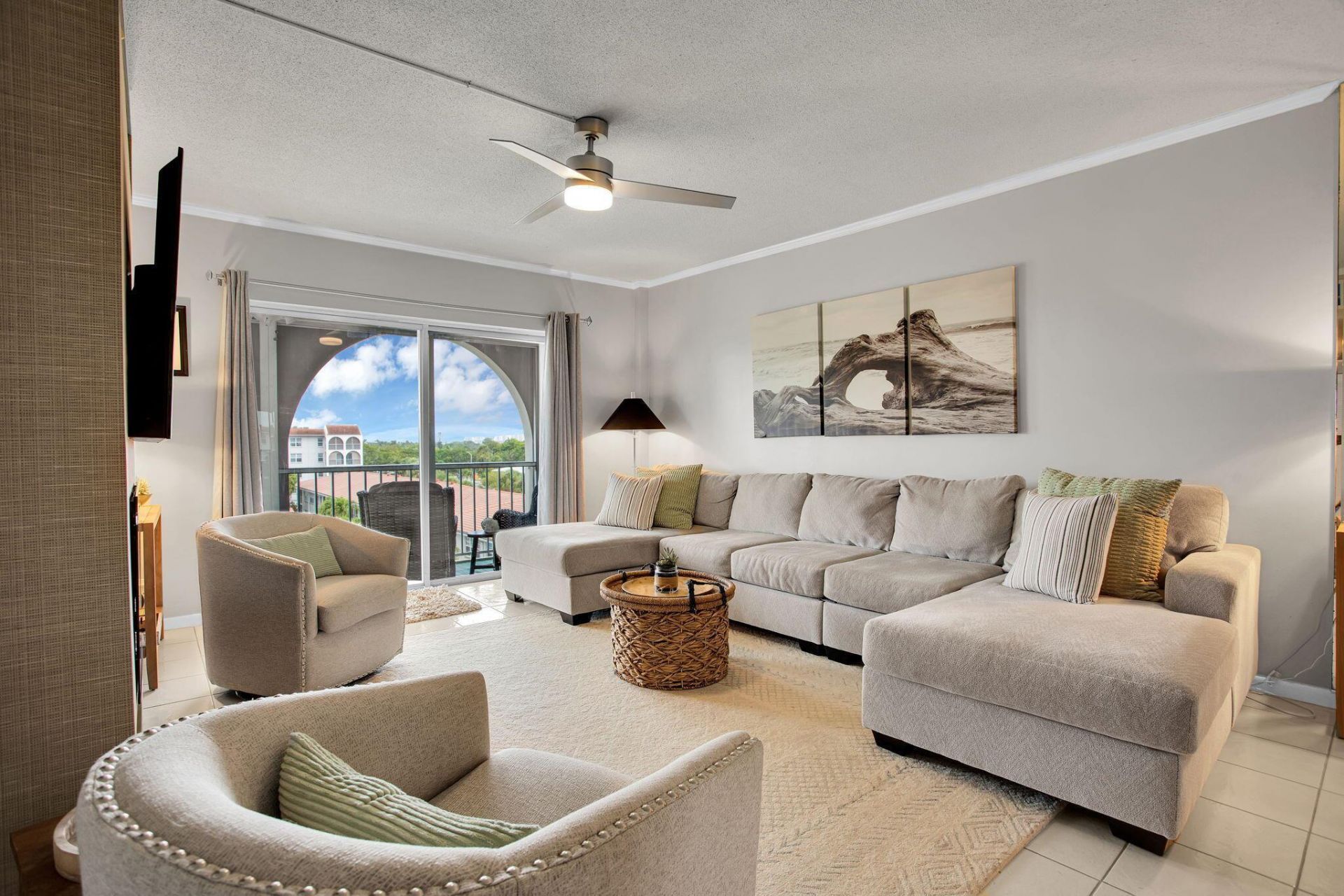 250 NE 20th Street, Unit 5240, Boca Raton, FL 33431 Photo