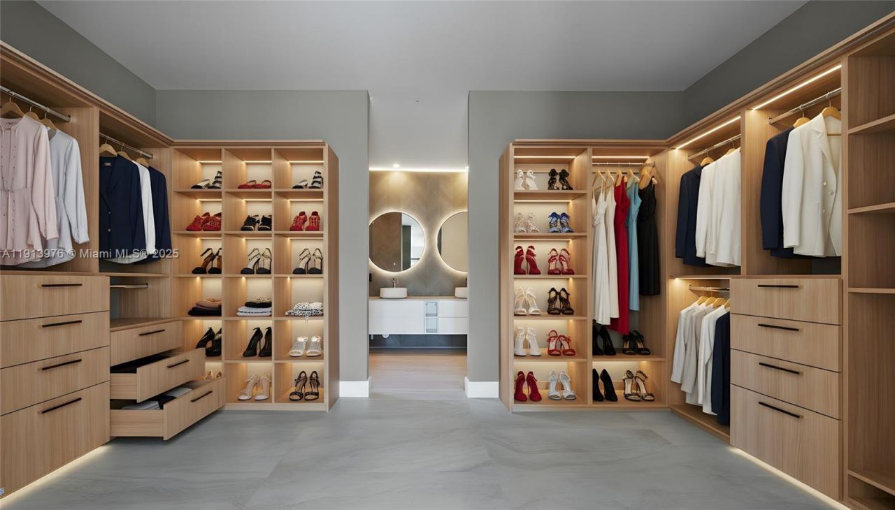 550 S Shore Dr, Miami Beach, FL 33141 Photo