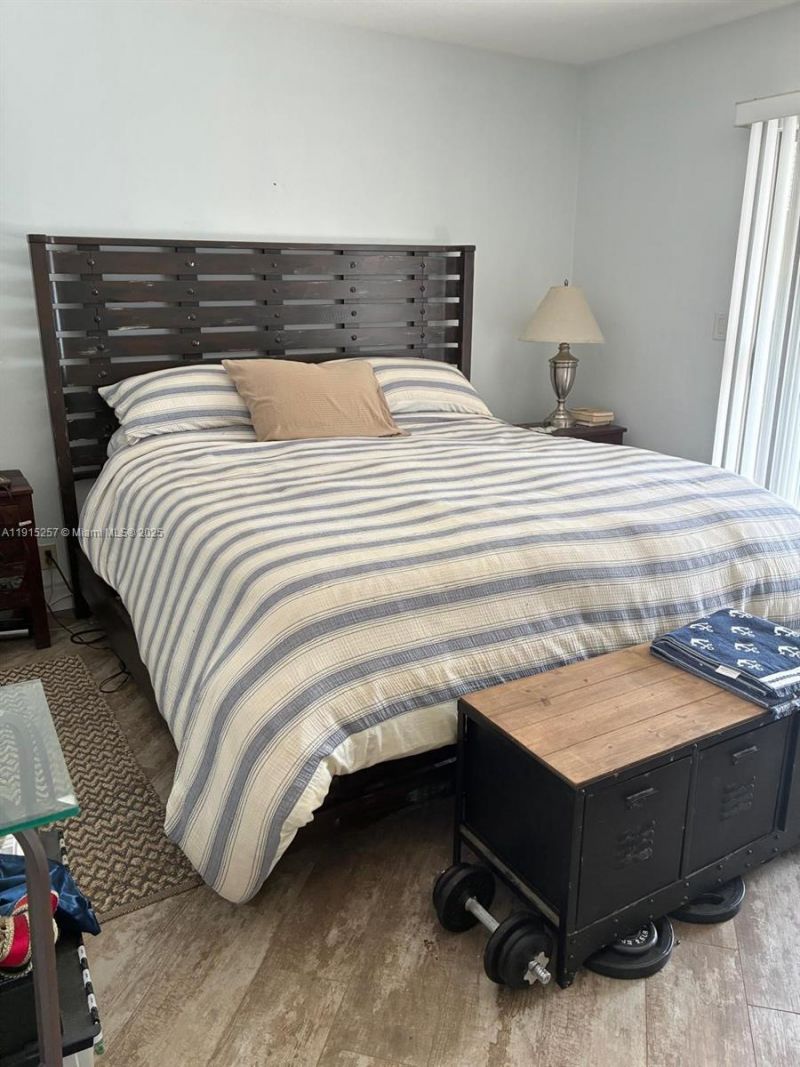 2050 NE 39th St, Unit 311, Lighthouse Point, FL 33064 Photo