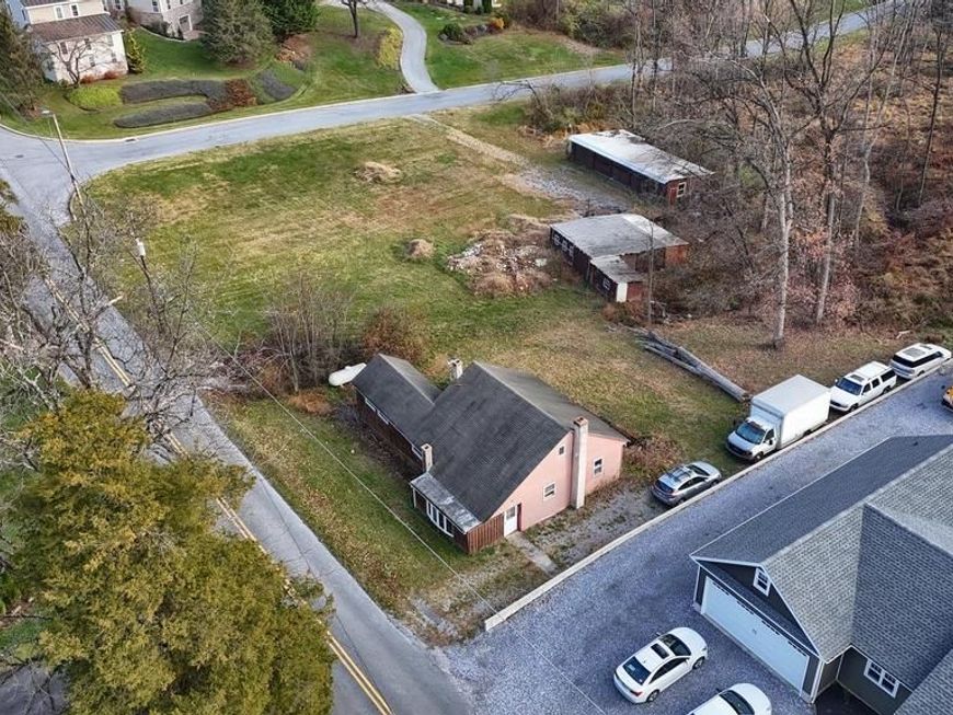 433 Sheep Hill Road, Newmanstown, PA 17073 Main Photo