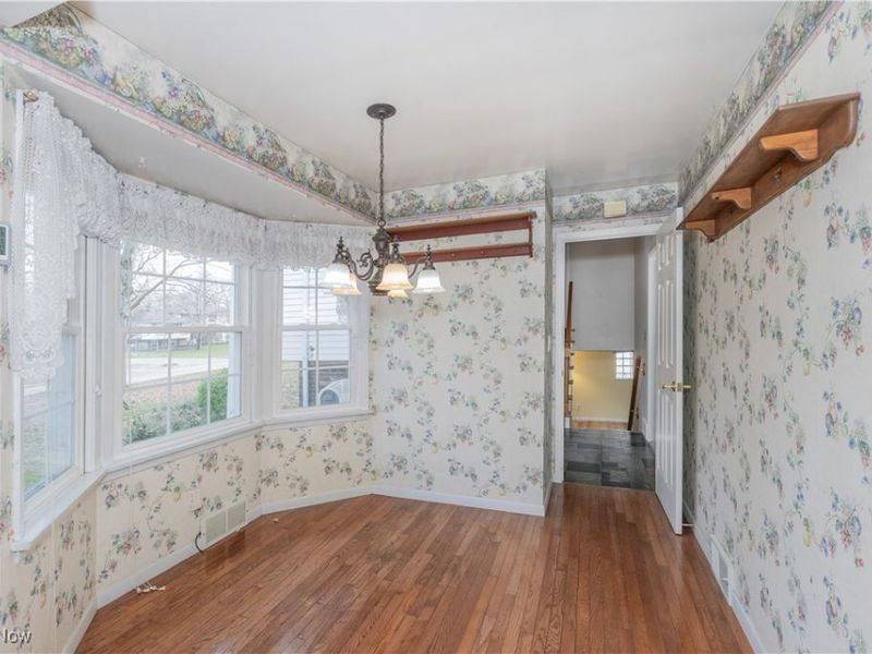 950 Colony Drive, Cleveland, OH 44143 Photo 18