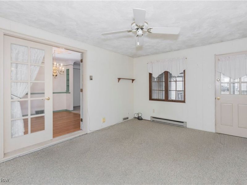 950 Colony Drive, Cleveland, OH 44143 Photo 20