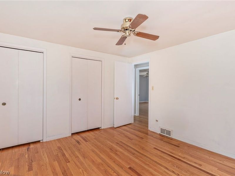 950 Colony Drive, Cleveland, OH 44143 Photo 31