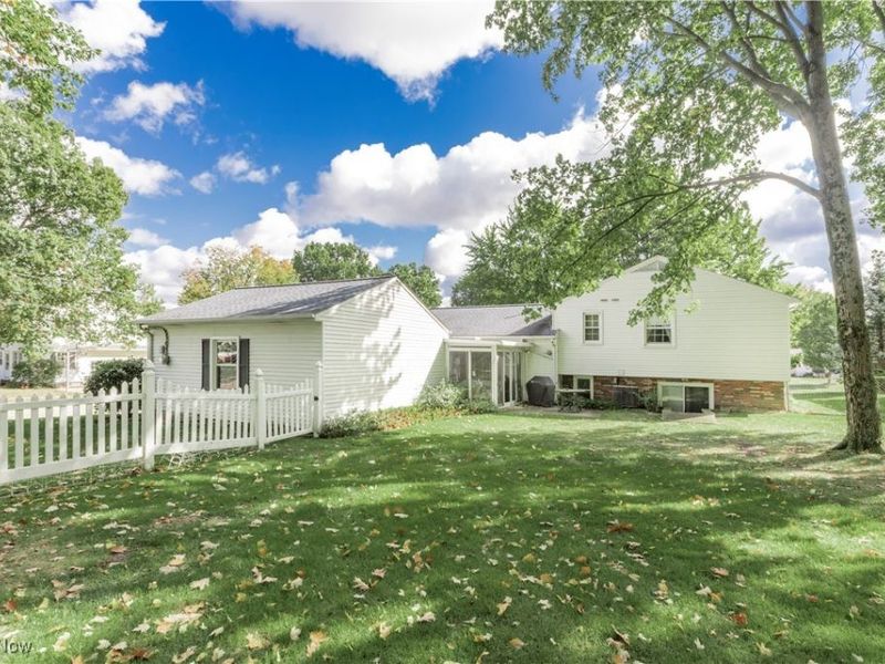 950 Colony Drive, Cleveland, OH 44143 Photo 45