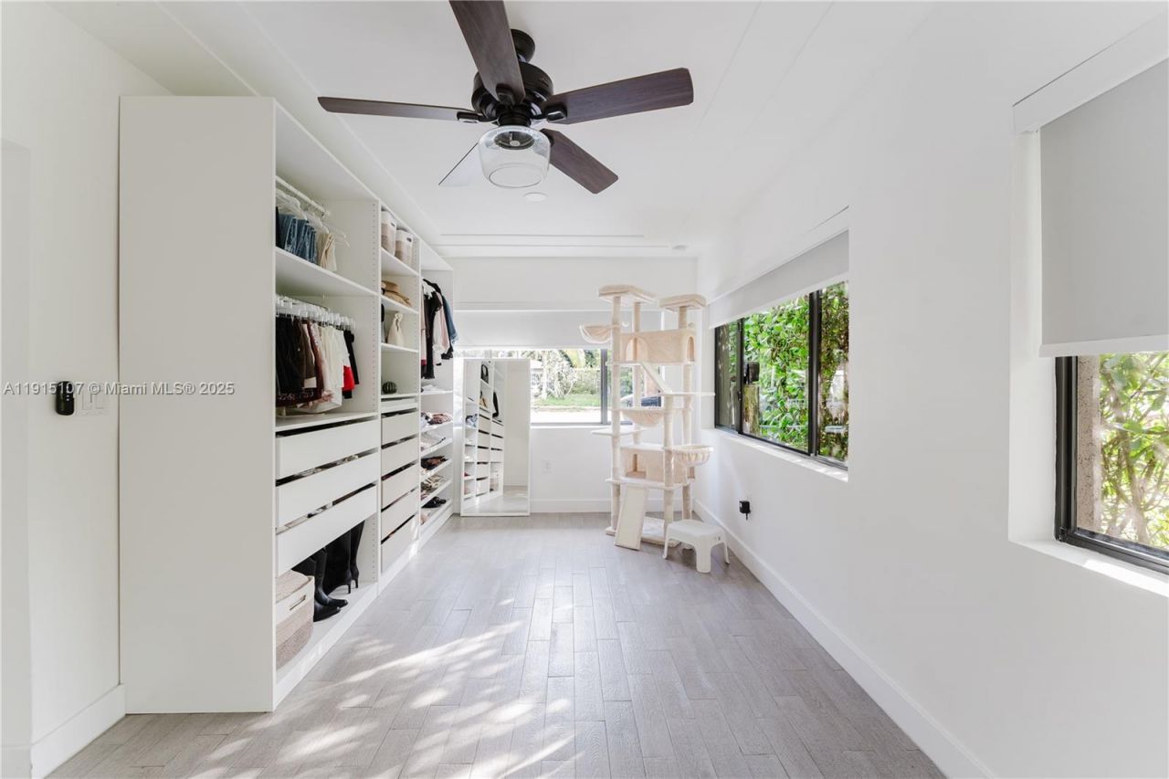 511 NE 134th St, North Miami, FL 33161 Photo