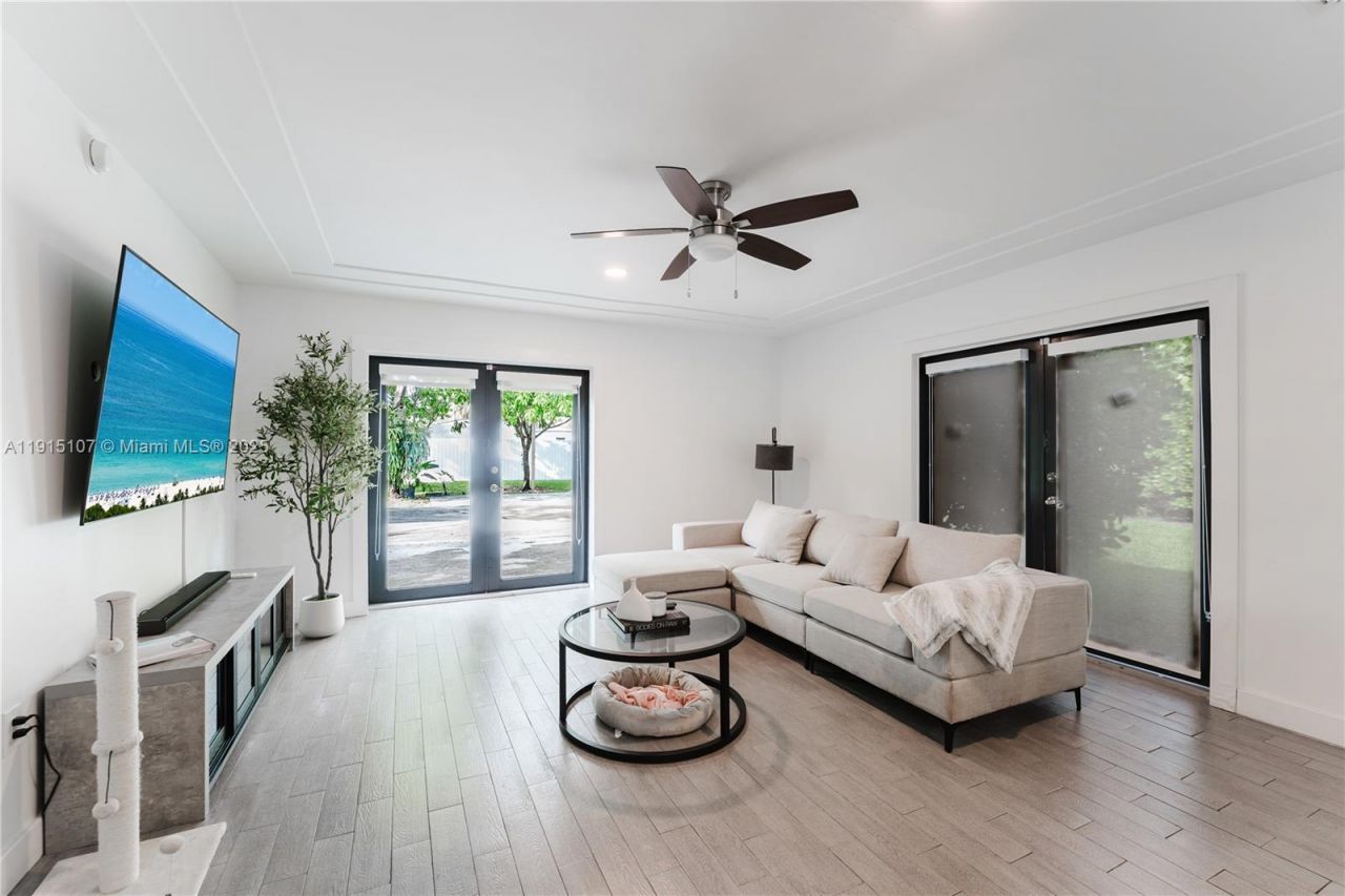 511 NE 134th St, North Miami, FL 33161 Photo