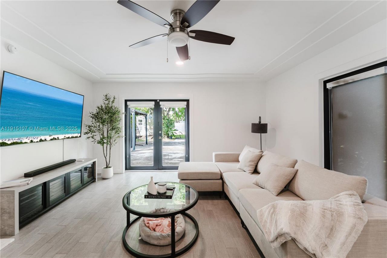 511 NE 134th St, North Miami, FL 33161 Photo