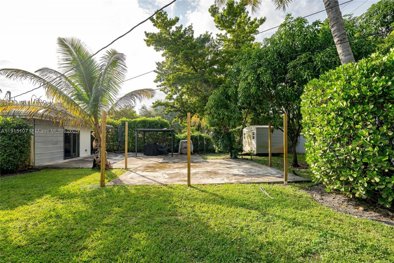 511 NE 134th St, North Miami, FL 33161 Photo