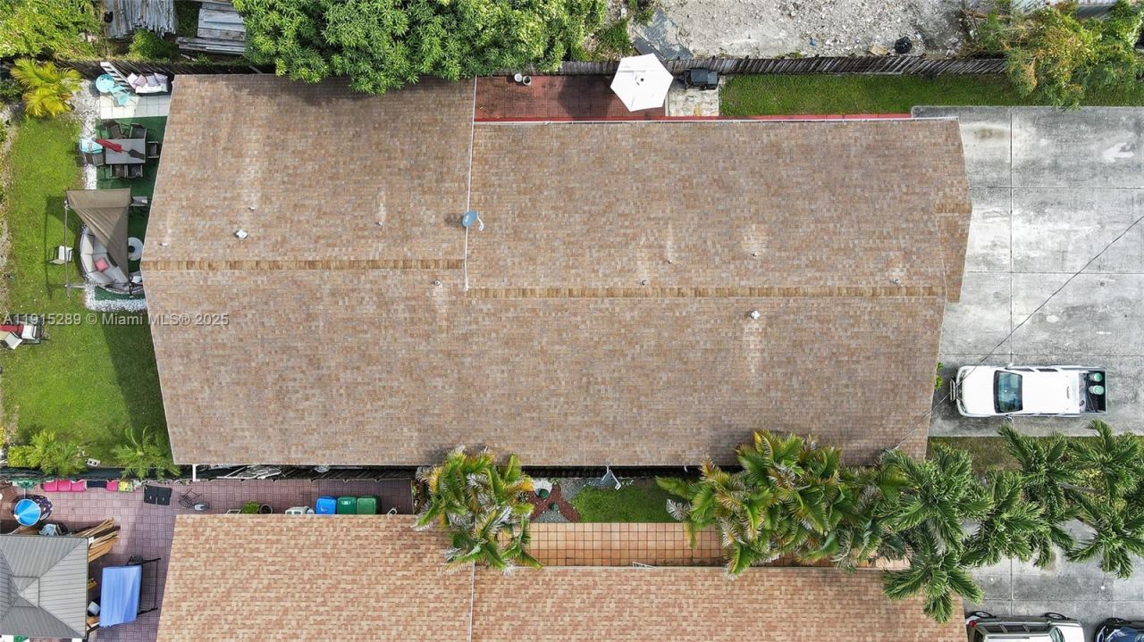 3631 SW 27th St, Miami, FL 33133 Photo