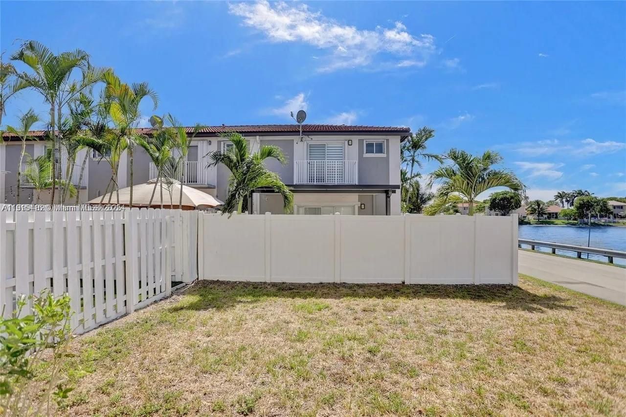 2802 SW 128 Way, Miramar, FL 33027 Photo