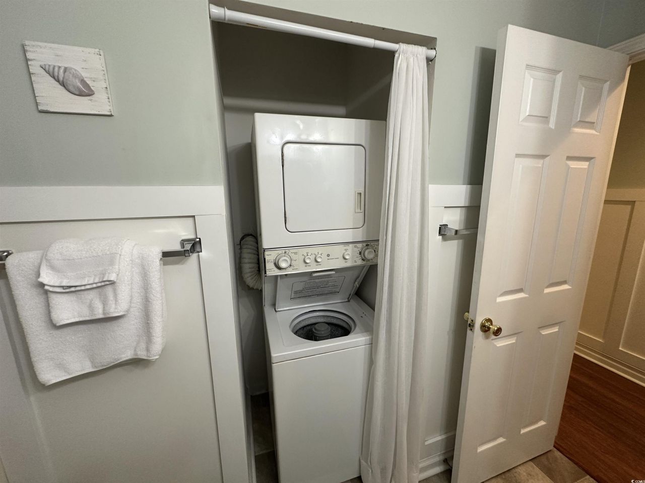 533 White River Dr. Photo 12