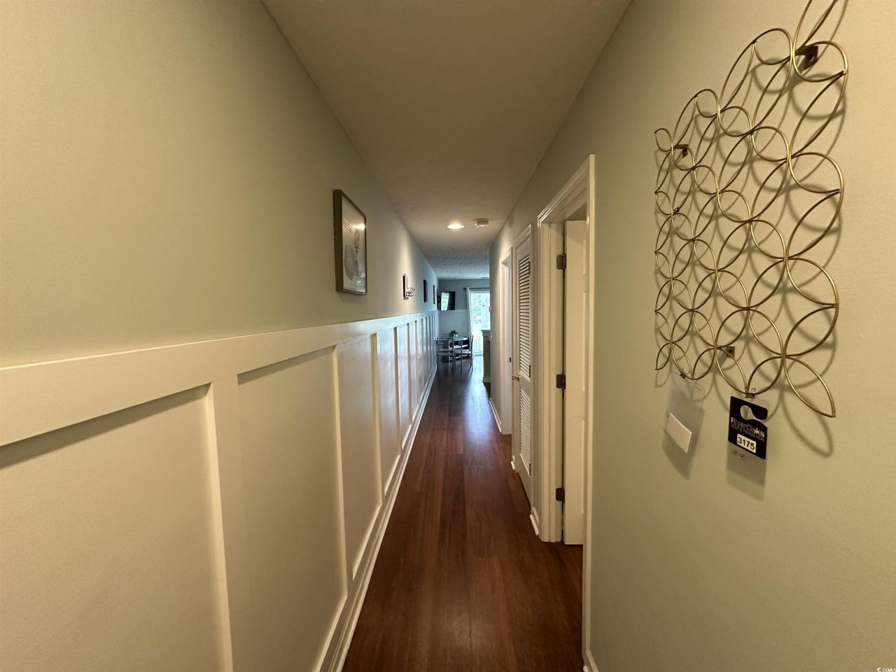 533 White River Dr. Photo 3