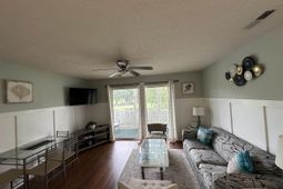 533 White River Dr. photo 4