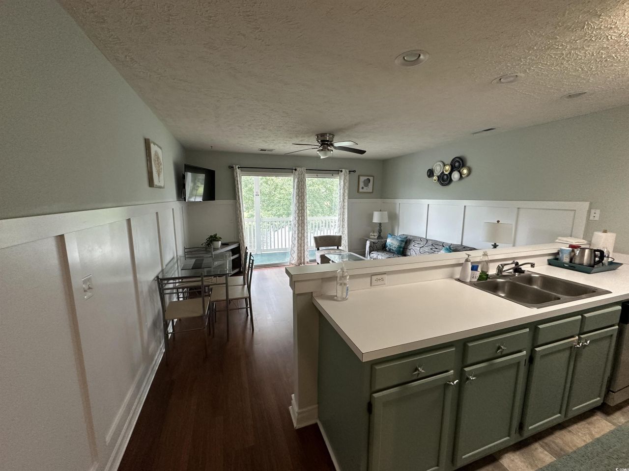 533 White River Dr. Photo 8