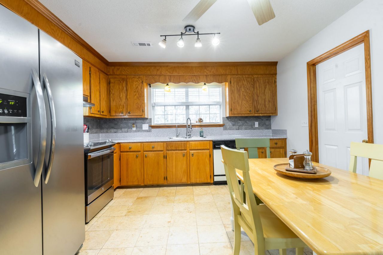 240 Groomsville Road Photo 26