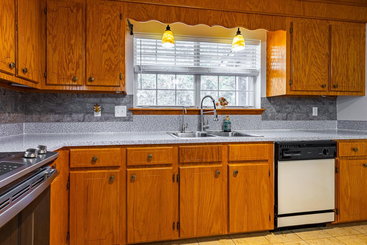 240 Groomsville Road Photo 29